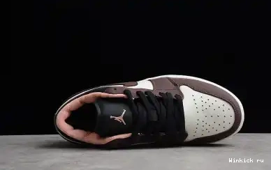 AIR JORDAN MOCHA LOW 1 0606